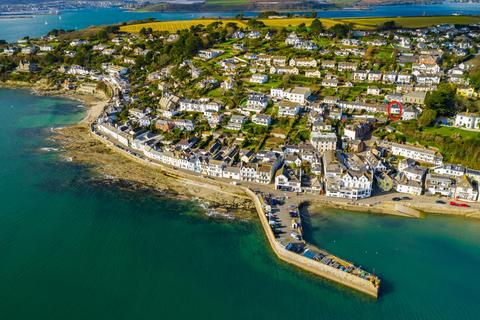 2 bedroom cottage for sale, Chapel Terrace, St. Mawes, Cornwall.