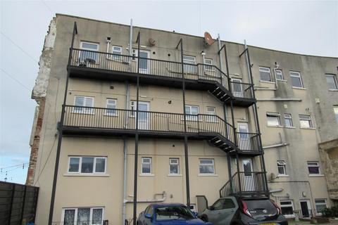 1 bedroom flat to rent, Central Parade, Herne Bay