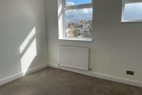 1 bedroom flat to rent, Central Parade, Herne Bay