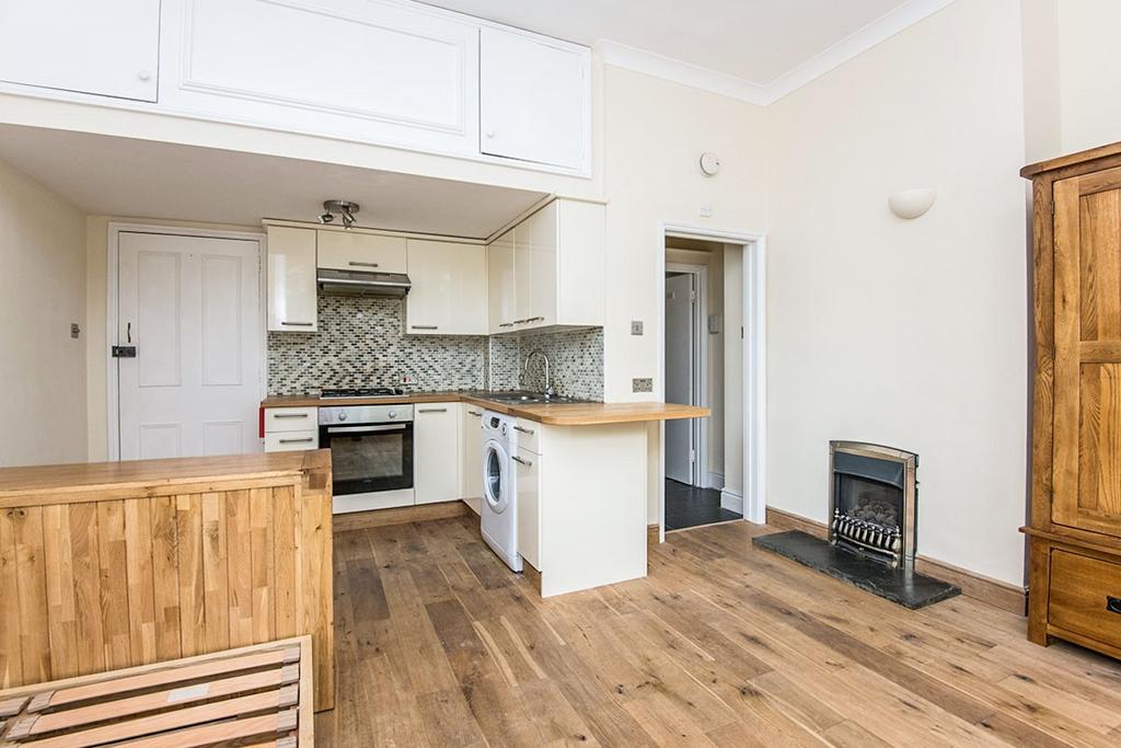 Blackall Road, Exeter EX4 1 bed flat to rent £900 pcm (£208 pw)
