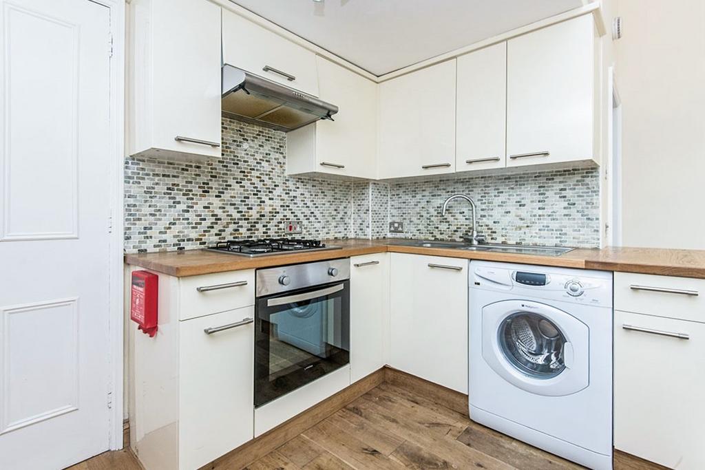 Blackall Road, Exeter EX4 1 bed flat to rent £900 pcm (£208 pw)