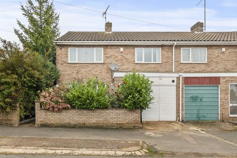 4 bedroom semi-detached house for sale, Shelley Road, Kettering, NN16