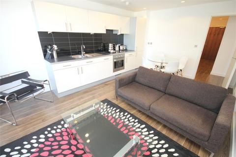 2 bedroom apartment to rent, Number One, Salford Quays M50