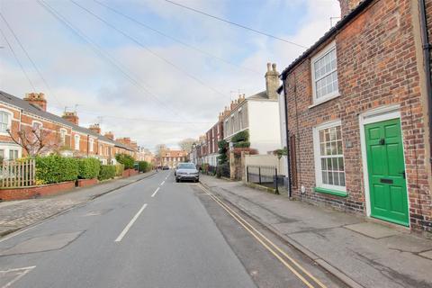 2 bedroom terraced house for sale, Westwood Road, Beverley