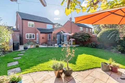 4 bedroom detached house for sale, Tower Court, Market Harborough LE16