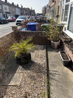 3 bedroom terraced house to rent, Combe Street, Cleethorpes DN35