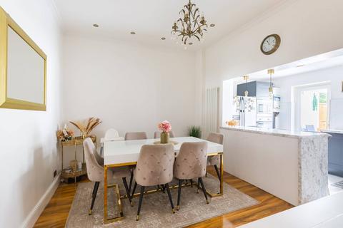 5 bedroom house for sale, Albany Road e12, Manor Park, London, E12