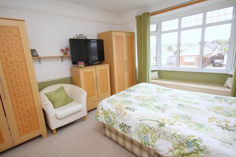 57 Darbys Lane, Poole, BH15 3ES