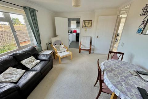 2 bedroom flat for sale, Hall Street, Soham