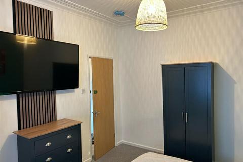 undefined, Student House Share Edgecumbe Street, Hull