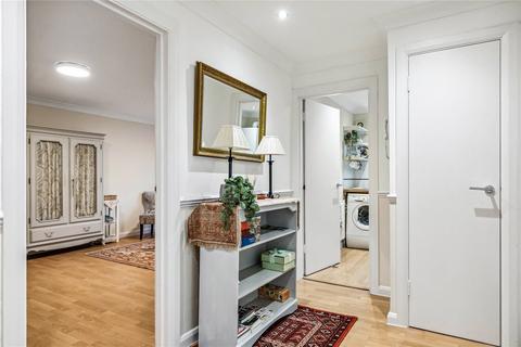 2 bedroom apartment for sale, Leeland Terrace, London, W13