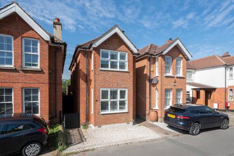 3 bedroom detached house for sale, Green Lane, Hersham Village, KT12