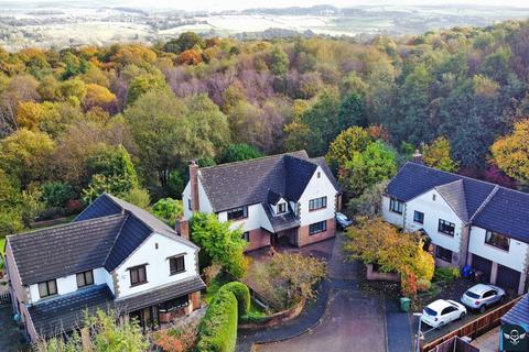 4 bedroom detached house for sale, The Kilns, Towneleyside, Burnley