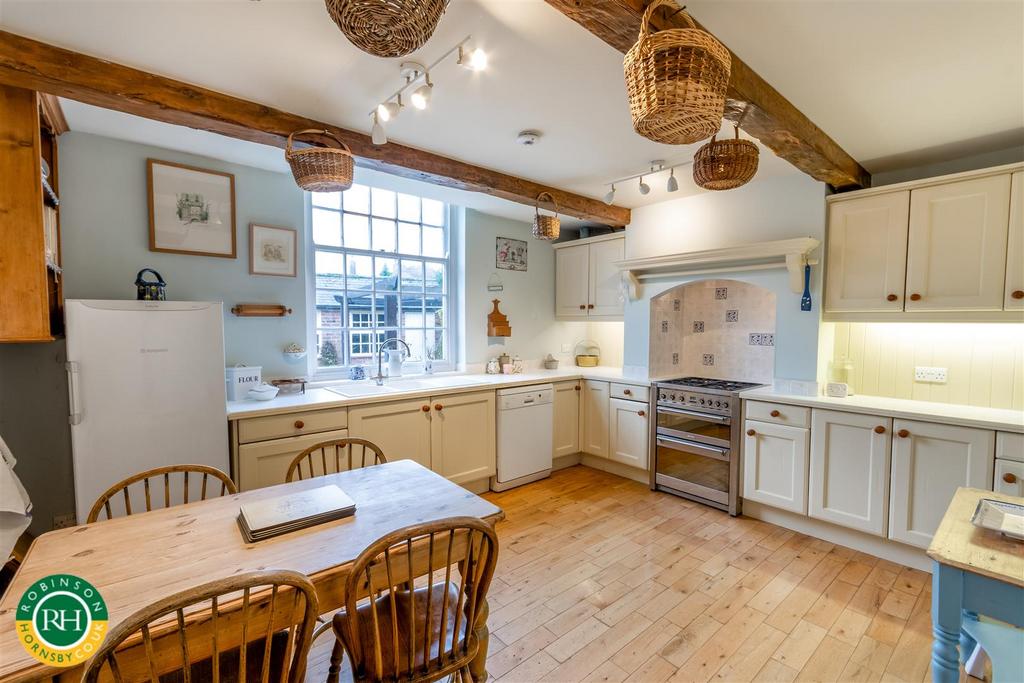Breakfast kitchen