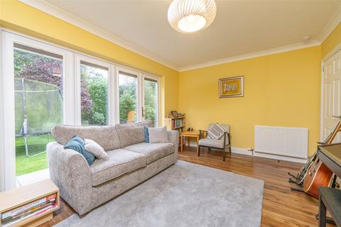 3 bedroom bungalow for sale, 68 Craiglockhart Loan, Edinburgh, EH14