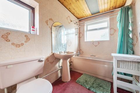 25 Weyman Road, London, SE3 8RY