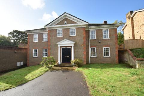 5 bedroom house to rent, Woodlands, Gerrards Cross, Buckinghamshire, SL9