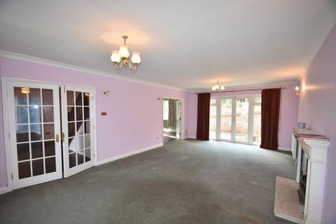 5 bedroom house to rent, Woodlands, Gerrards Cross, Buckinghamshire, SL9