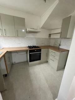 3 bedroom terraced house to rent, Enfield, EN1