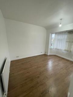 3 bedroom terraced house to rent, Enfield, EN1