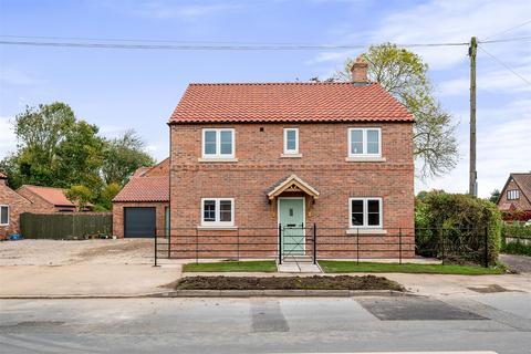 4 bedroom detached house for sale, Melbourne, York YO42 4QJ