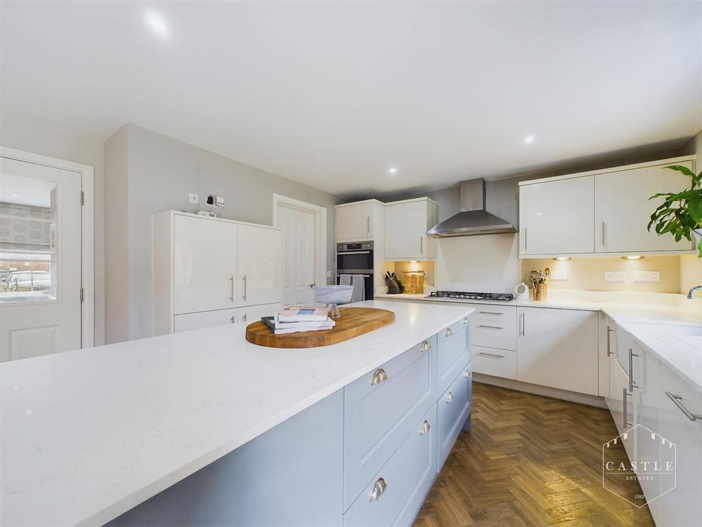 Open plan dining kitchen