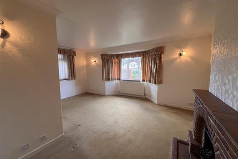 40 The Ruffetts, South Croydon, CR2 7LR