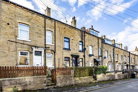 2 bedroom terraced house for sale, Matlock Street, Halifax HX3