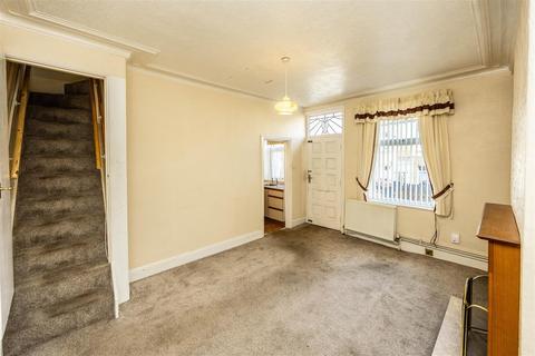 2 bedroom terraced house for sale, Matlock Street, Halifax HX3