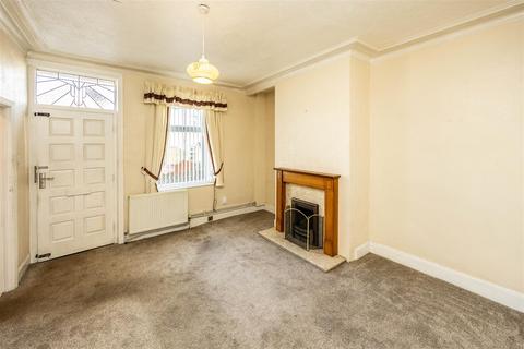 2 bedroom terraced house for sale, Matlock Street, Halifax HX3