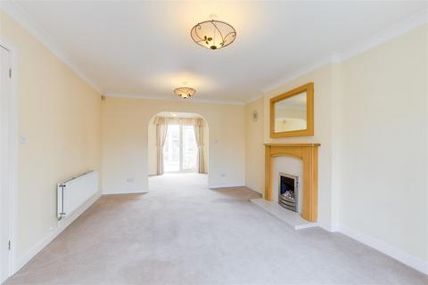 4 bedroom detached house for sale, Ashridge Way, Edwalton NG12