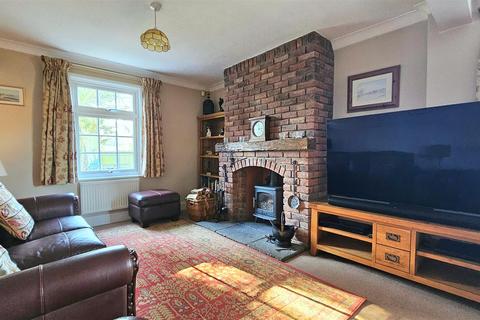 4 bedroom detached house for sale, Bracon Road, Belton