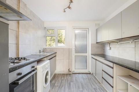 4 bedroom house to rent, Avonmouth Road, Bristol