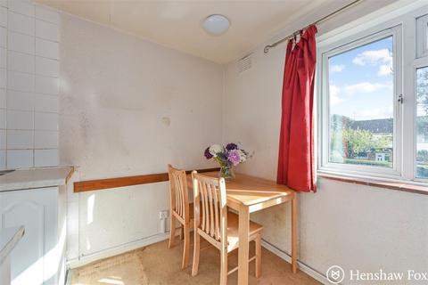 Studio for sale, Tavistock Close, Romsey, Hampshire