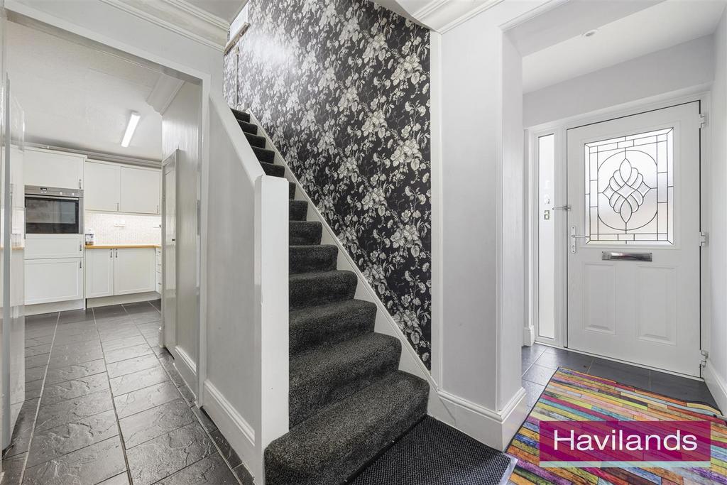 Holtwhites Hill, Enfield 3 bed end of terrace house for sale £525,000