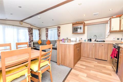 2 bedroom park home for sale, Rowan, Hoburne Bashley Holiday Park, New Milton, Hampshire, BH25