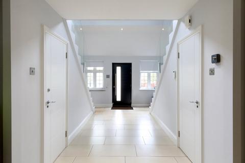 5 bedroom detached house for sale, Dukes Wood Drive, Gerrards Cross, Buckinghamshire