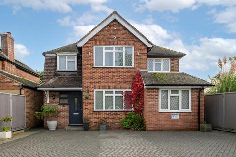 5 bedroom detached house for sale, Hillford Place, Redhill