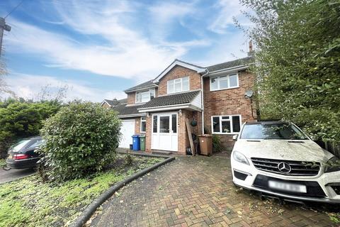 4 bedroom detached house for sale, Broom Acres, Sandhurst, Berkshire, GU47