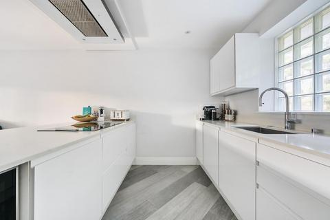 2 bedroom flat for sale, Meridian Close, Mill Hill