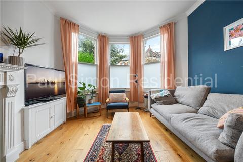 2 bedroom apartment for sale, Mattison Road, Harringay, London, N4