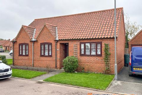 2 bedroom detached bungalow for sale, Elm Tree Rise, 5 NG22