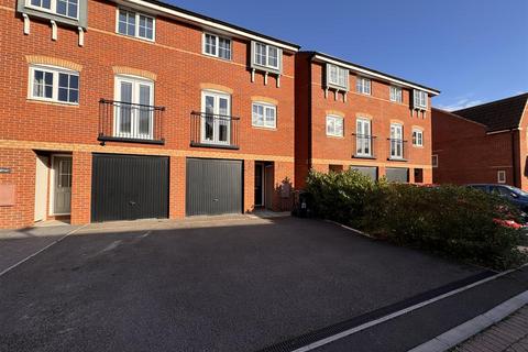 3 bedroom terraced house for sale, Greycing Street, Swindon SN25