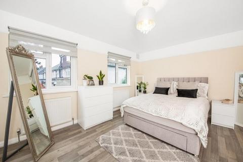 3 bedroom terraced house for sale, Perry Vale, Forest Hill, SE23 2LQ