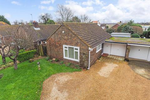 3 bedroom detached bungalow for sale, Birdham