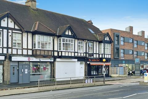 Property to rent, 168 Upper Elmers End Road, Beckenham, Kent