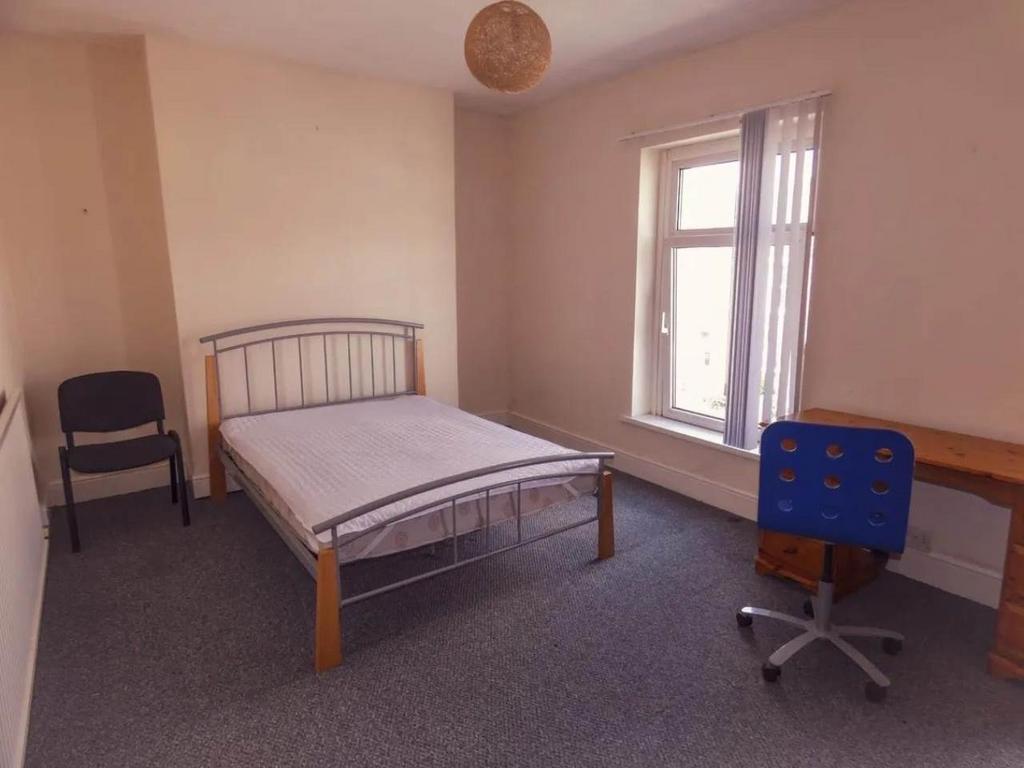 A43e3bef-4d36-4d97-9