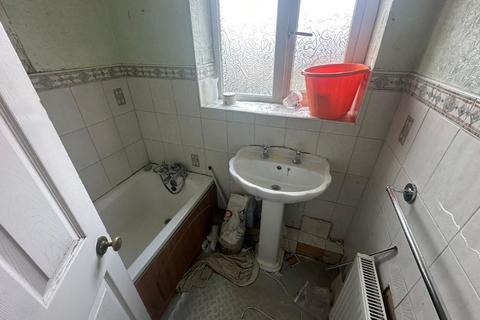 7 Broseley Gardens, Romford, RM3 9BB