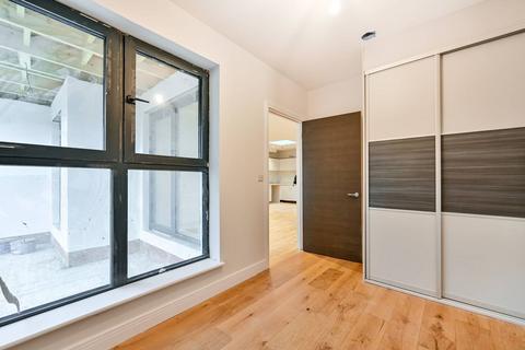 3 bedroom flat for sale, 361 Kingston Road, Wimbledon SW20