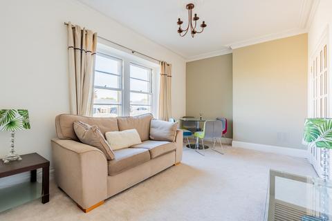 Flat 5, 5 All Saints Road, Bristol, BS8 2JG